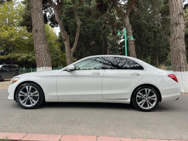 Mercedes C 300 2015, 163,650 km - 2.0 l - Bakı