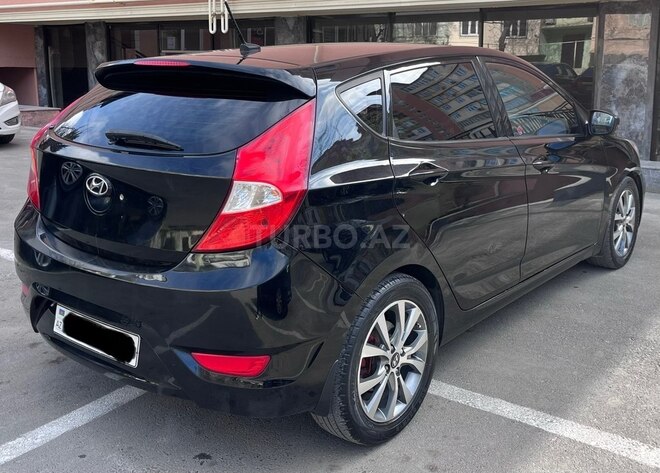 Hyundai Accent 2015, 183,000 km - 1.6 l - Bakı
