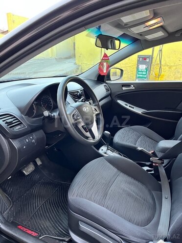 Hyundai Accent 2015, 183,000 km - 1.6 l - Bakı
