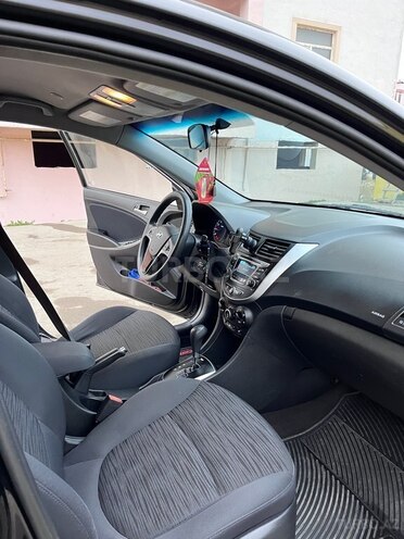 Hyundai Accent 2015, 183,000 km - 1.6 l - Bakı
