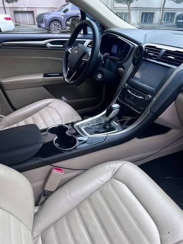 Ford Fusion (North America) 2014, 263,000 km - 1.6 l - Bakı