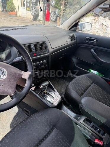 Volkswagen Golf 2002, 233,074 km - 1.6 л - Bakı