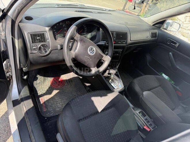 Volkswagen Golf 2002, 233,074 km - 1.6 л - Bakı