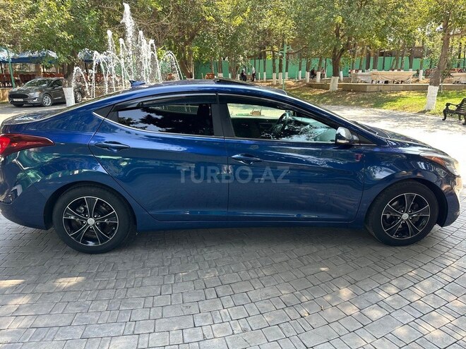 Hyundai Elantra 2015, 229,243 km - 1.8 l - Bakı
