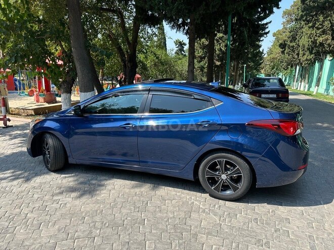 Hyundai Elantra 2015, 229,243 km - 1.8 l - Bakı