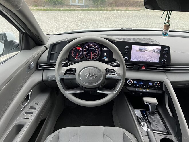 Hyundai Elantra 2020, 18,000 km - 2.0 л - Bakı