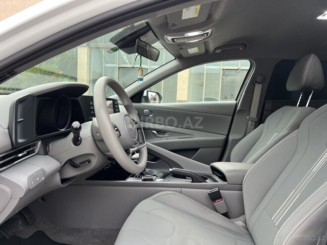 Hyundai Elantra 2020, 18,000 km - 2.0 л - Bakı