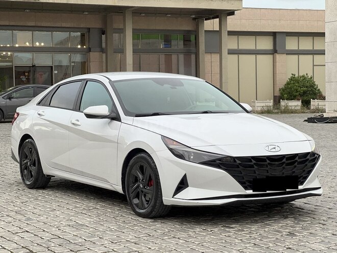 Hyundai Elantra 2020, 18,000 km - 2.0 л - Bakı