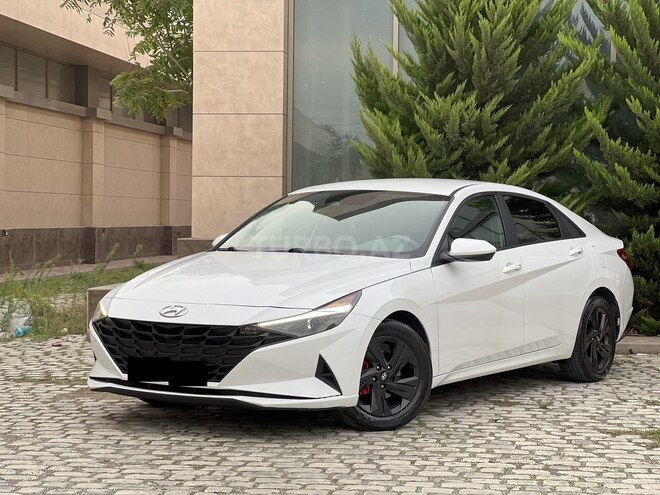Hyundai Elantra 2020, 18,000 km - 2.0 л - Bakı