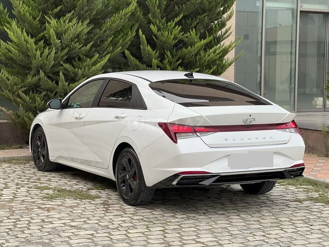 Hyundai Elantra 2020, 18,000 km - 2.0 л - Bakı