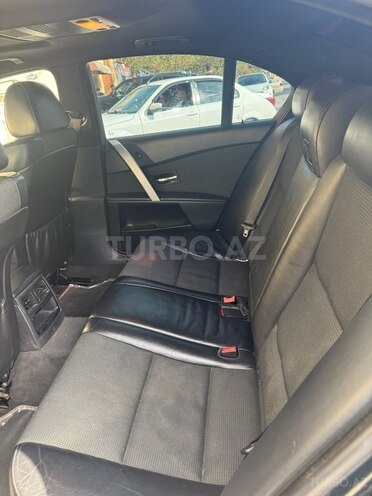 BMW 525 2005, 251,000 km - 2.5 l - Bakı