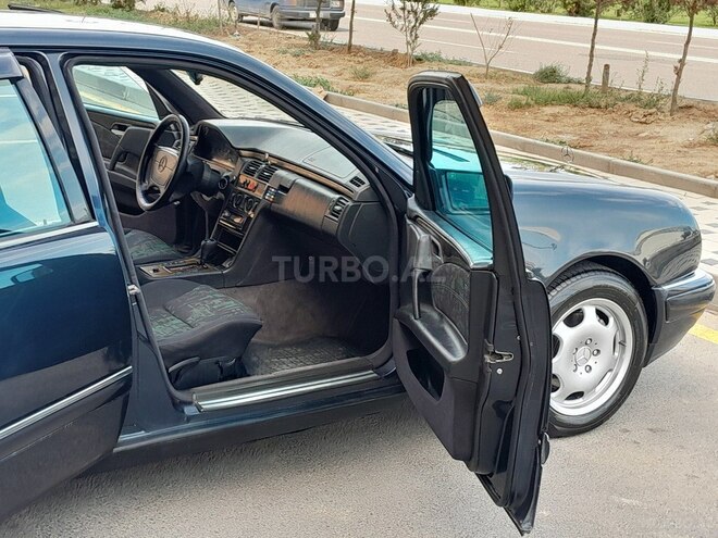 Mercedes E 230 1996, 365,214 km - 2.3 l - Sumqayıt