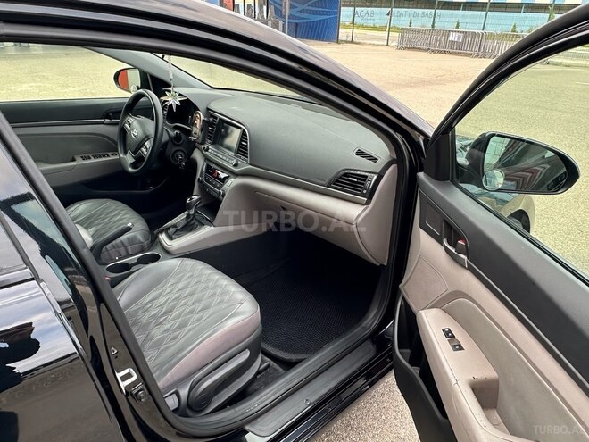 Hyundai Elantra 2017, 153,000 km - 2.0 l - Bakı