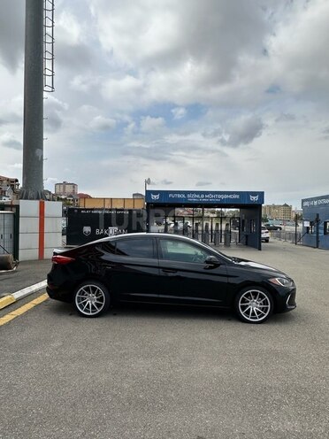 Hyundai Elantra 2017, 153,000 km - 2.0 l - Bakı