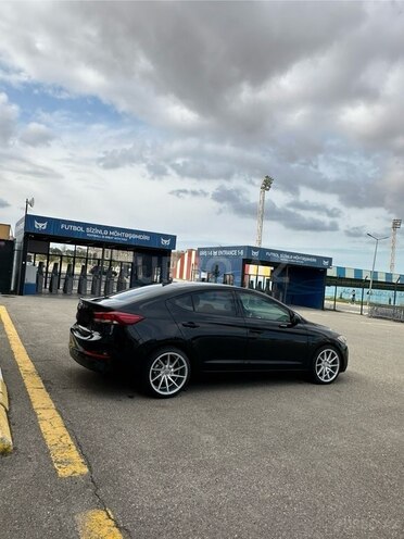 Hyundai Elantra 2017, 153,000 km - 2.0 l - Bakı