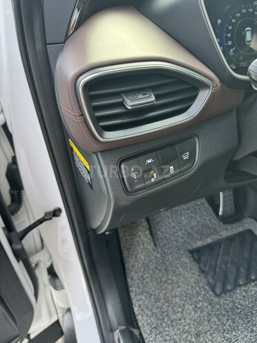 Hyundai Santa Fe 2018, 92,500 km - 2.0 л - Bakı