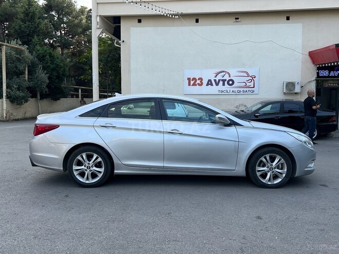 Hyundai Sonata 2012, 290,000 km - 2.0 l - Bakı