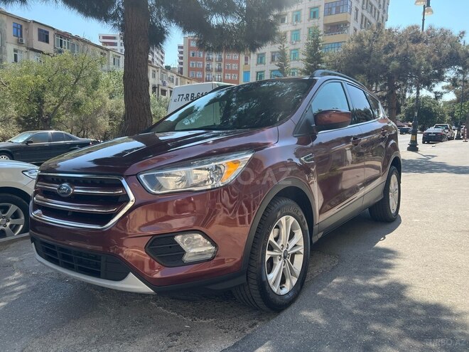 Ford Escape 2017, 240,000 km - 1.5 l - Bakı