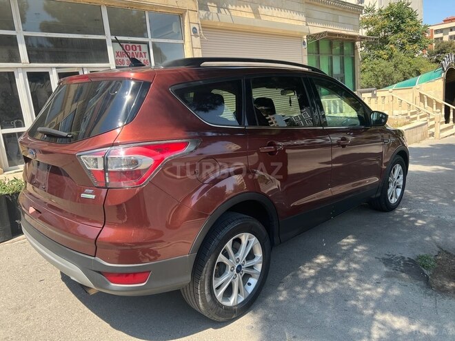 Ford Escape 2017, 240,000 km - 1.5 l - Bakı
