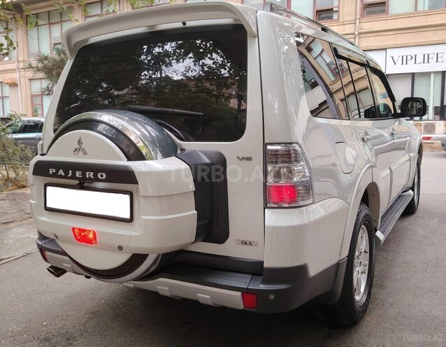 Mitsubishi Pajero 2008, 219,000 km - 3.0 l - Bakı