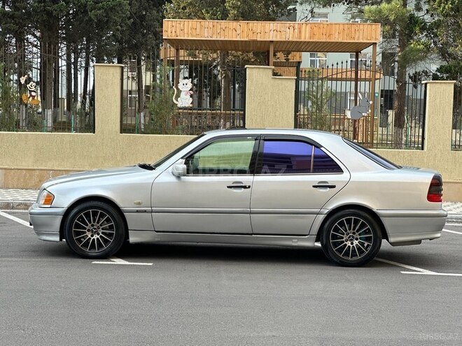 Mercedes C 240 1998, 410,000 km - 2.4 л - Xırdalan