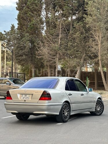 Mercedes C 240 1998, 410,000 km - 2.4 л - Xırdalan