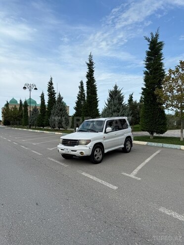 Mitsubishi Pajero io 2000, 285,000 km - 2.0 l - Sumqayıt