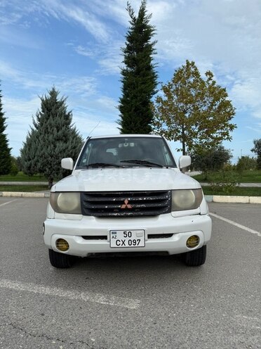 Mitsubishi Pajero io 2000, 285,000 km - 2.0 l - Sumqayıt