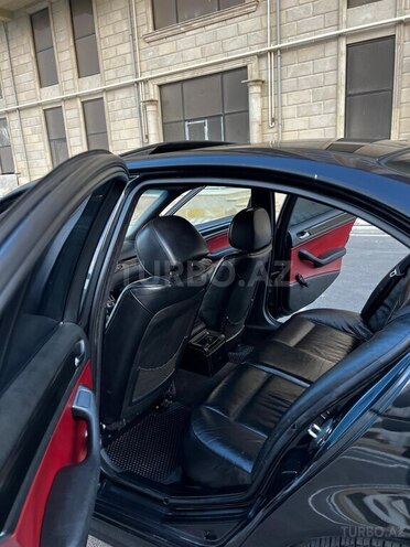 BMW 318 2000, 385,000 km - 1.9 l - Sumqayıt