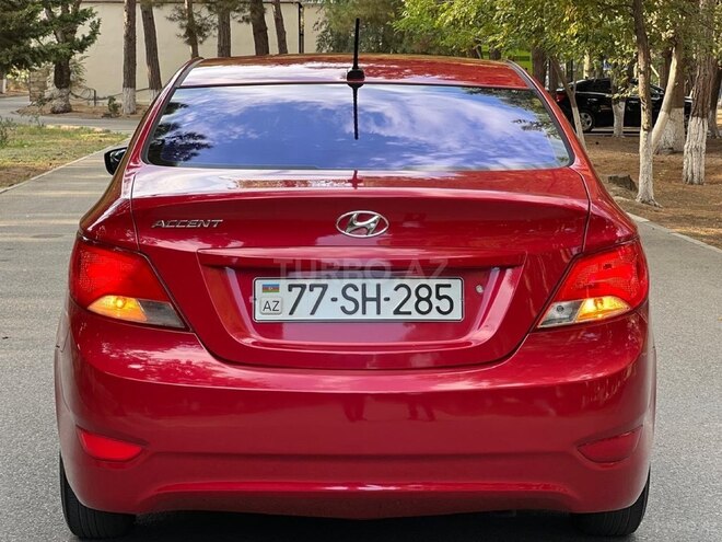 Hyundai Accent 2015, 218,000 km - 1.6 l - Sumqayıt