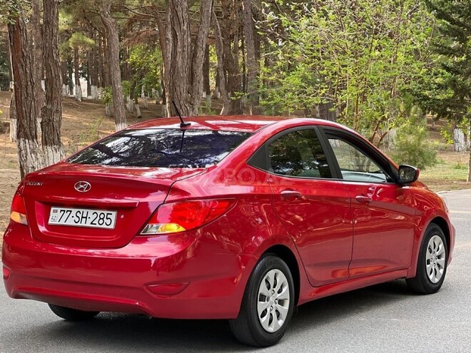 Hyundai Accent 2015, 218,000 km - 1.6 l - Sumqayıt