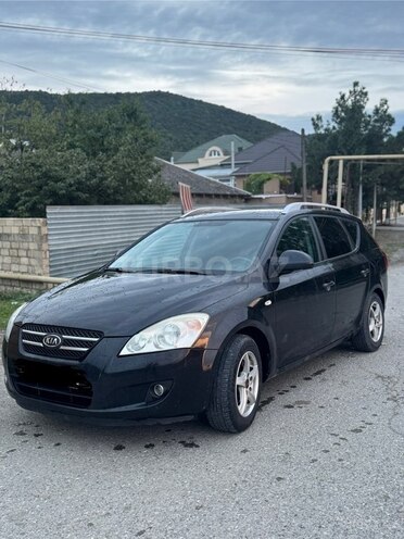 Kia  2008, 323,240 km - 1.4 l - Bakı