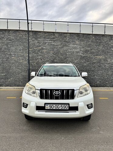 Toyota Land Cruiser Prado 2010, 254,000 km - 2.7 л - Bakı