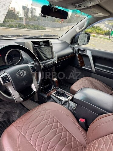 Toyota Land Cruiser Prado 2010, 254,000 km - 2.7 л - Bakı