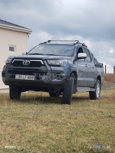 Toyota Hilux 2011, 257,869 km - 2.5 l - İsmayıllı