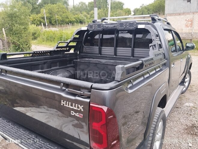 Toyota Hilux 2011, 257,869 km - 2.5 l - İsmayıllı