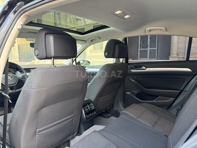 Volkswagen Passat 2018, 155,000 km - 1.8 l - Bakı