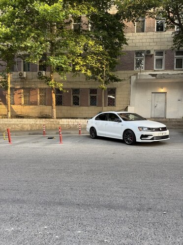 Volkswagen Jetta 2016, 174,000 km - 1.4 l - Bakı