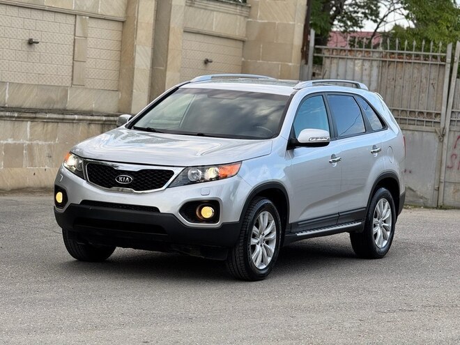 Kia Sorento 2011, 268,000 km - 2.0 l - Bakı