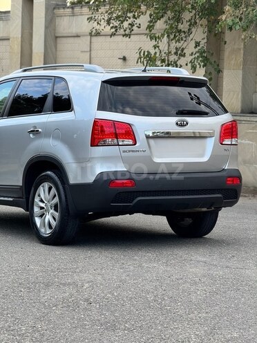 Kia Sorento 2011, 268,000 km - 2.0 l - Bakı