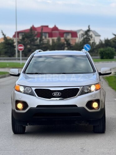 Kia Sorento 2011, 268,000 km - 2.0 l - Bakı