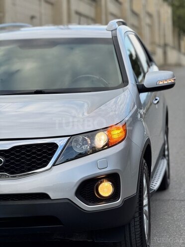 Kia Sorento 2011, 268,000 km - 2.0 l - Bakı