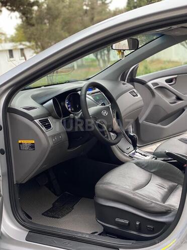 Hyundai Elantra 2013, 106,000 km - 1.8 л - Bakı