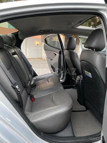 Hyundai Elantra 2013, 106,000 km - 1.8 л - Bakı