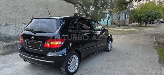 Mercedes B 170 2008, 132,000 km - 1.7 l - Sumqayıt