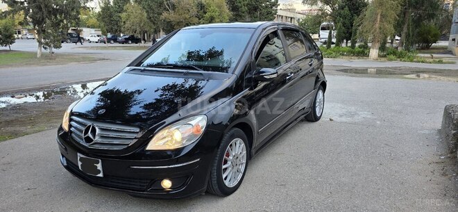 Mercedes B 170 2008, 132,000 km - 1.7 l - Sumqayıt