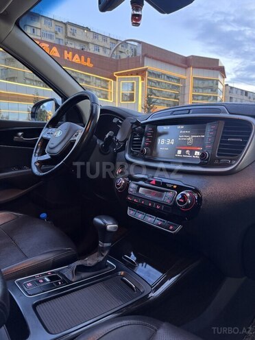 Kia Sorento 2019, 238,490 km - 2.0 l - Bakı
