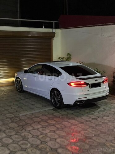 Ford Fusion (North America) 2019, 121,000 km - 2.0 л - Bakı