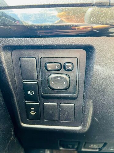 Toyota Land Cruiser Prado 2013, 280,000 km - 2.7 l - Bakı