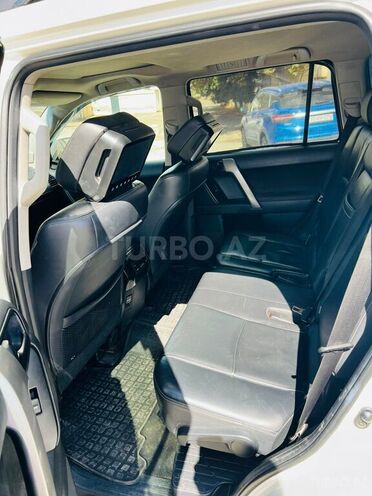 Toyota Land Cruiser Prado 2013, 280,000 km - 2.7 l - Bakı